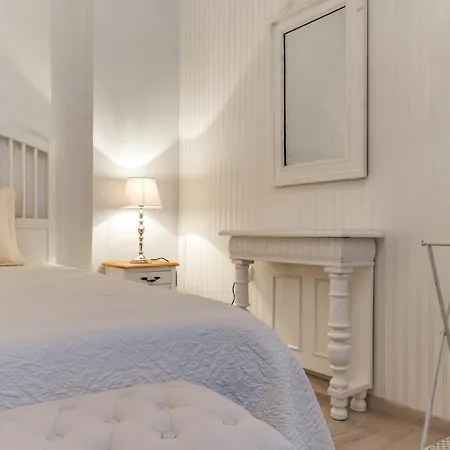 Chestnut & Eliza בודפשט