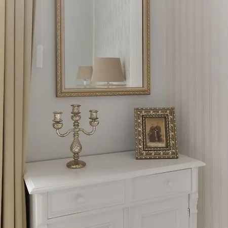 Chestnut & Eliza בודפשט