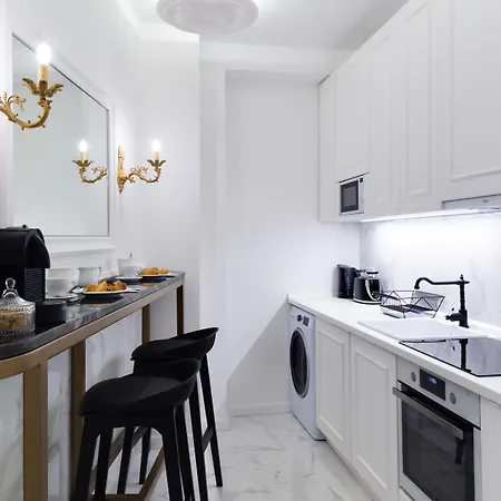 Chestnut & Eliza Апартаменты Будапешт